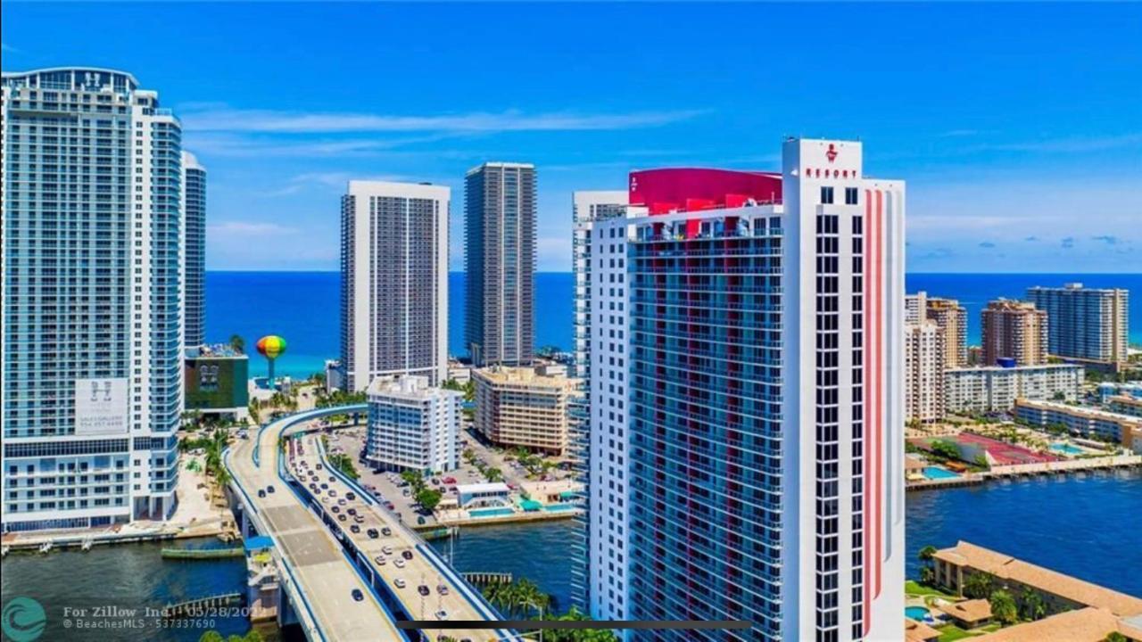 1b-1b Amazing View Bw 30a * Hallandale Beach